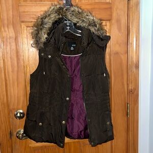 a.n.a. A new approach Brown Down fill Lightweight Puffer Vest w/ removable hood